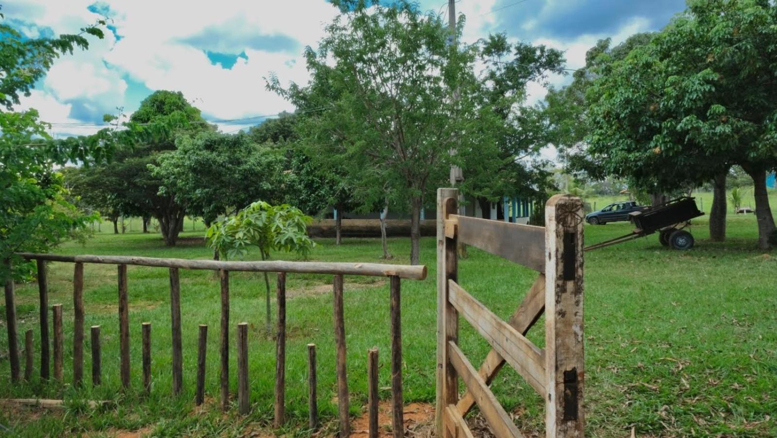 Fazenda Com Piscina E Churrasqueira Br-135 Proximo Curvelo Corinto E Morro Da Garca Экстерьер фото